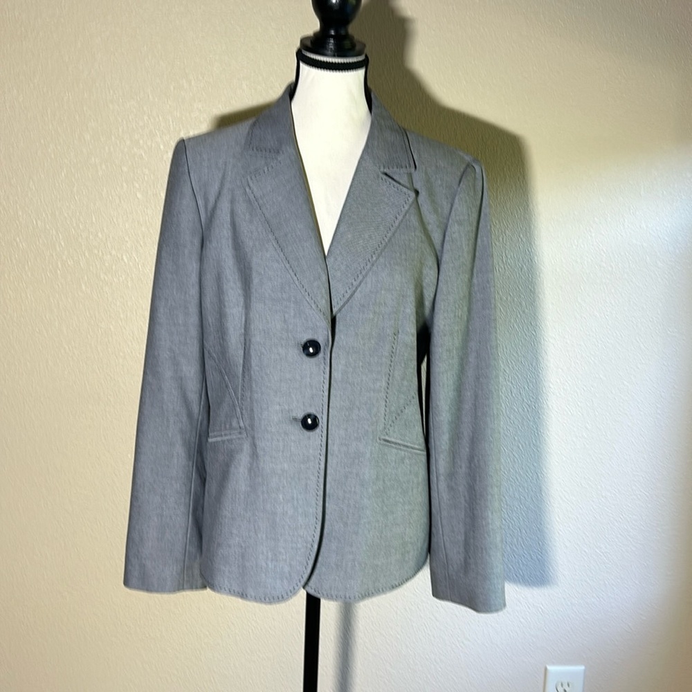 Antonio Milani Women's Light Gray Blazer with Black Stitching Size 10